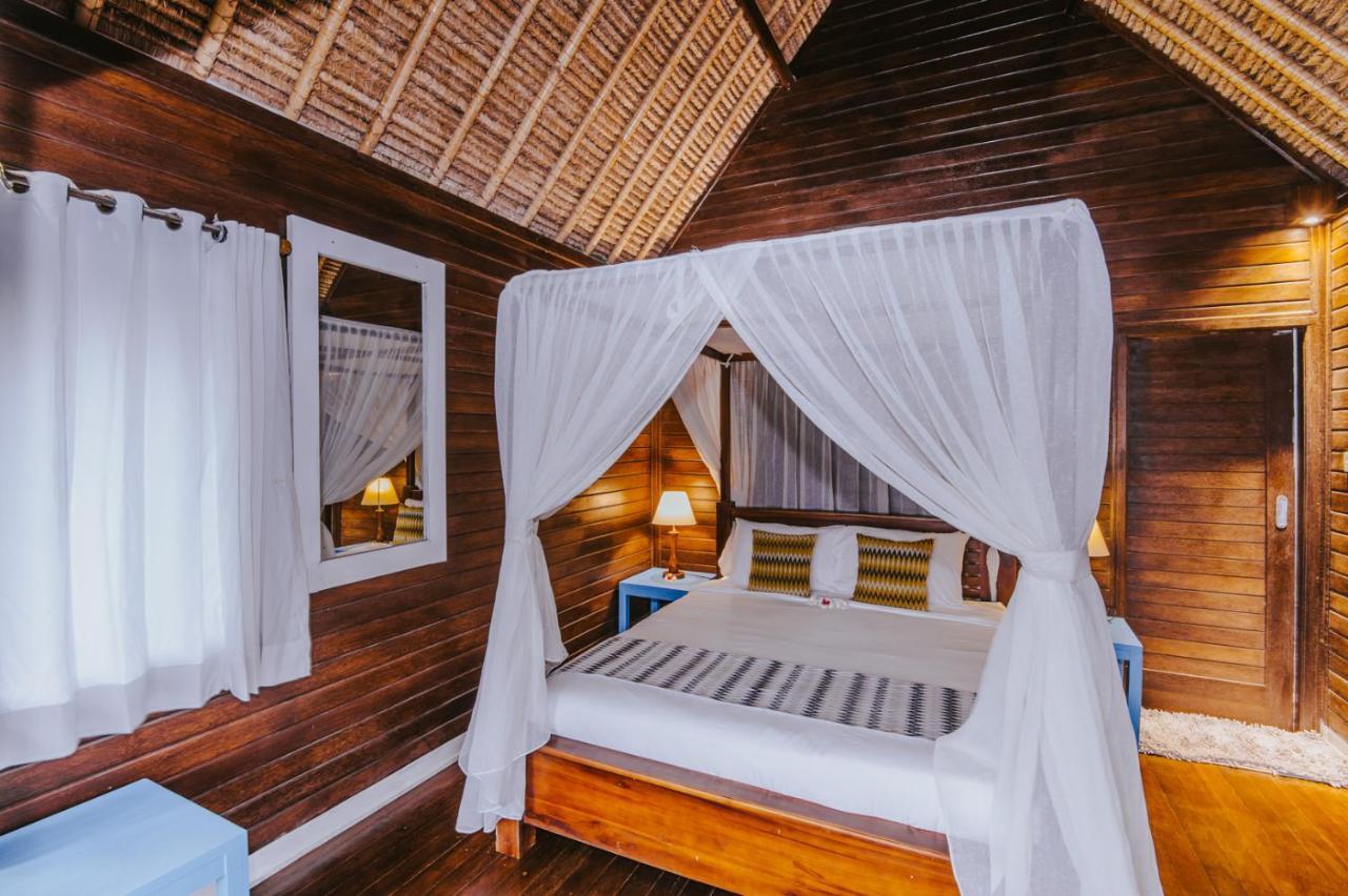 Villa Waru Lembongan Exterior foto