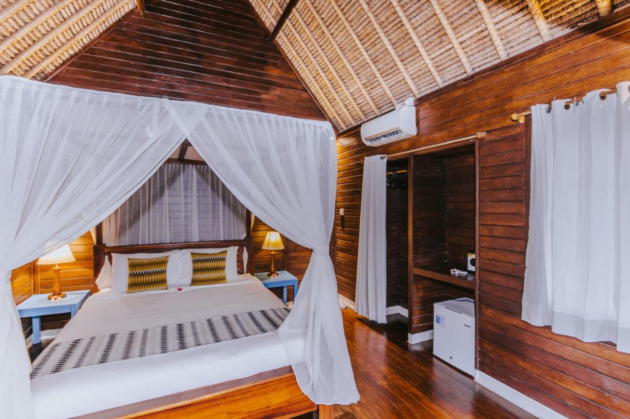 Villa Waru Lembongan Exterior foto